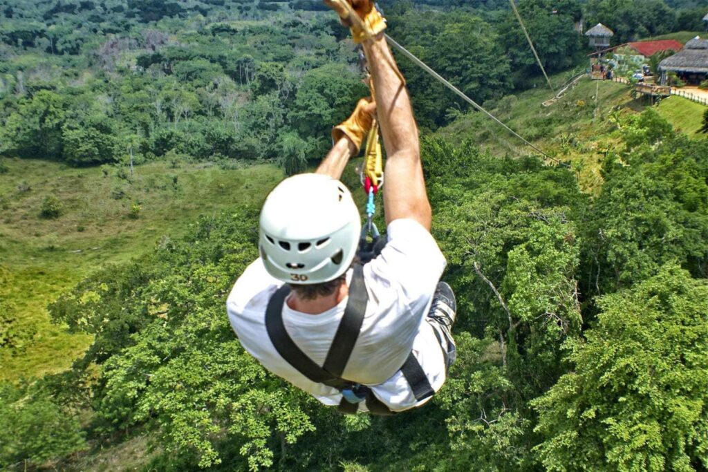 Best Waterfall y Monkeys Vacation Package 10