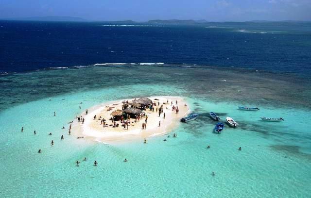 Best Deals for Paradise Island (Cayo Arena) 4