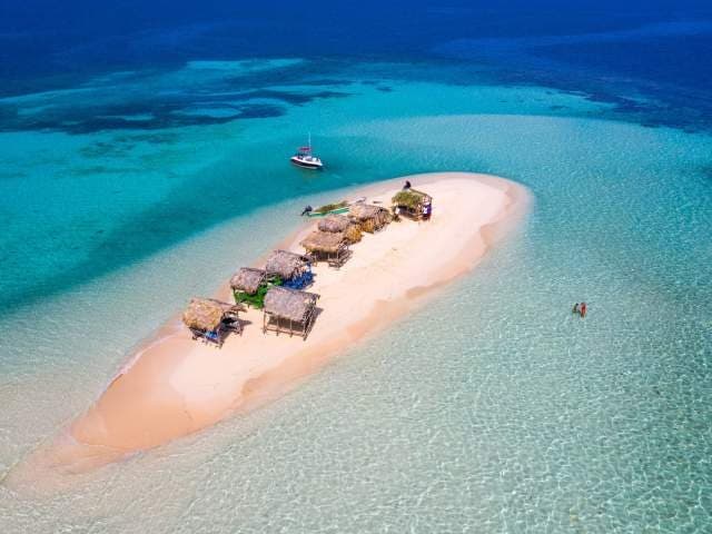 Best Deals for Paradise Island (Cayo Arena) 8